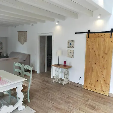 La Casa De La Huerta Stylish Family Cottage In Malaga Countryside Exterior photo